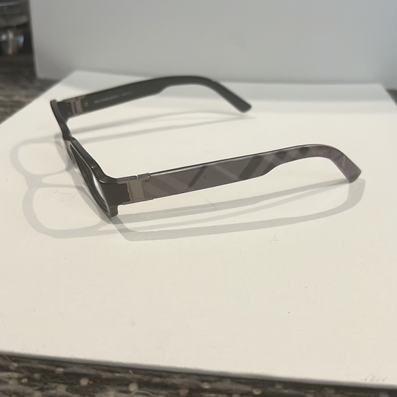 Authentic Burberry signature prescription eyeglasses frames - Picture 7 of 11